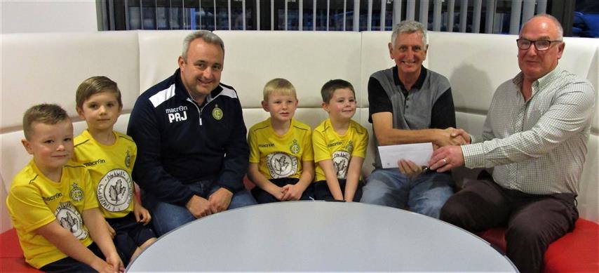 BPAYFC representatives receiving their cheque